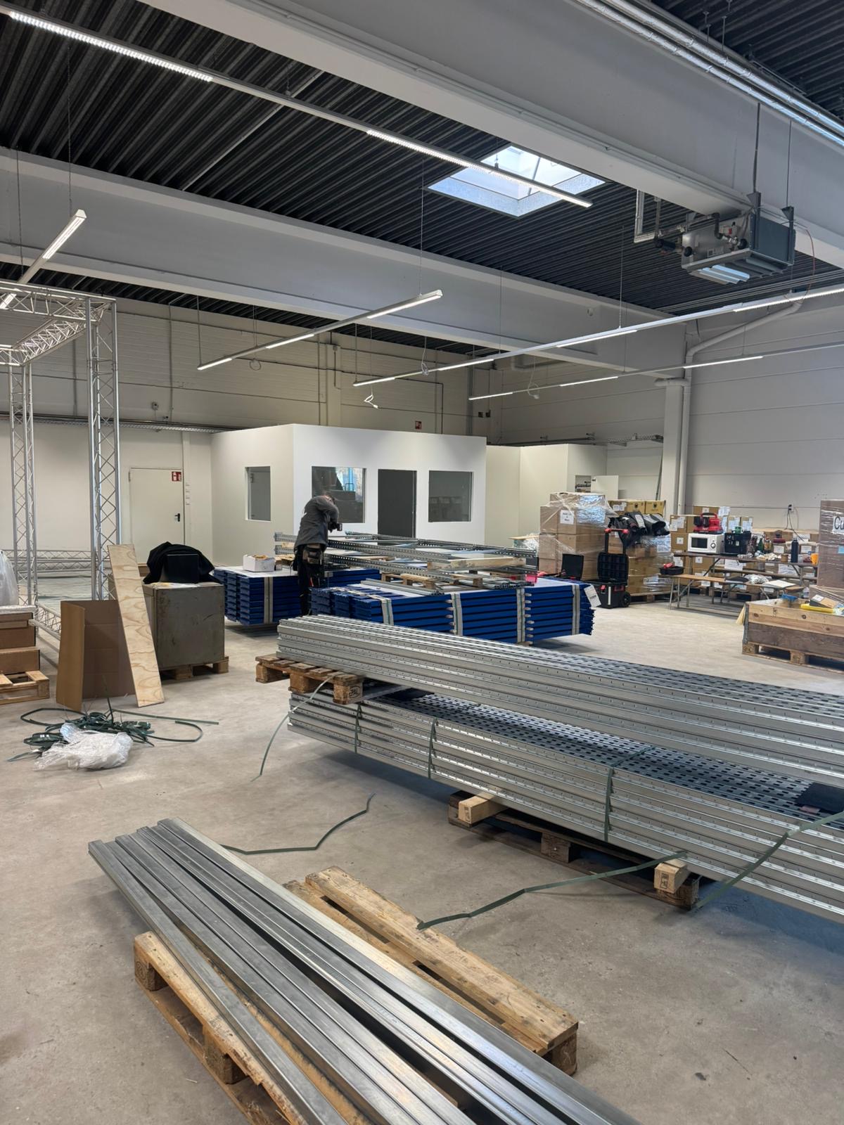 B8D70EB9-7ABF-48EC-AB2C-9A903E46640B