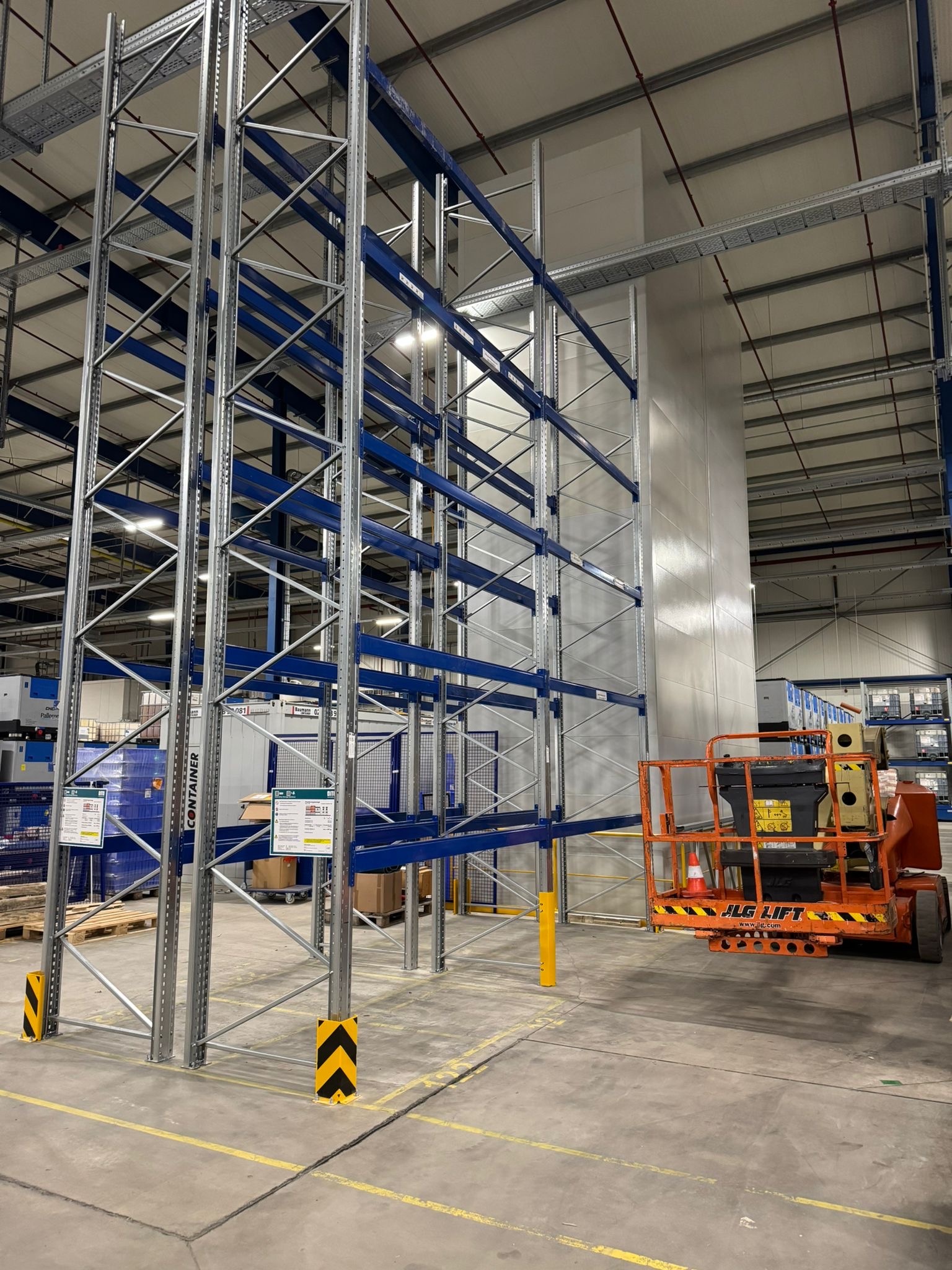 F6DCB458-1BD9-4150-A600-33D7DF0DAF7C